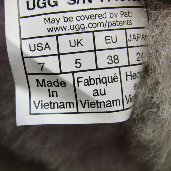 NEW UGG Womens Classic Ultra Mini Boots Comfort Warm  Flat Pull-On Size 7 - Picture 12 of 12